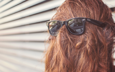 Milyen napszemüvegkeret illik a hajszínemhez?